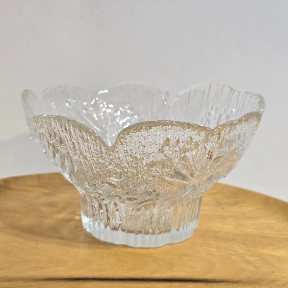 1980's Finnish Lasisepat for Dansk Cow Parsely Textured Clear Bowl 5
